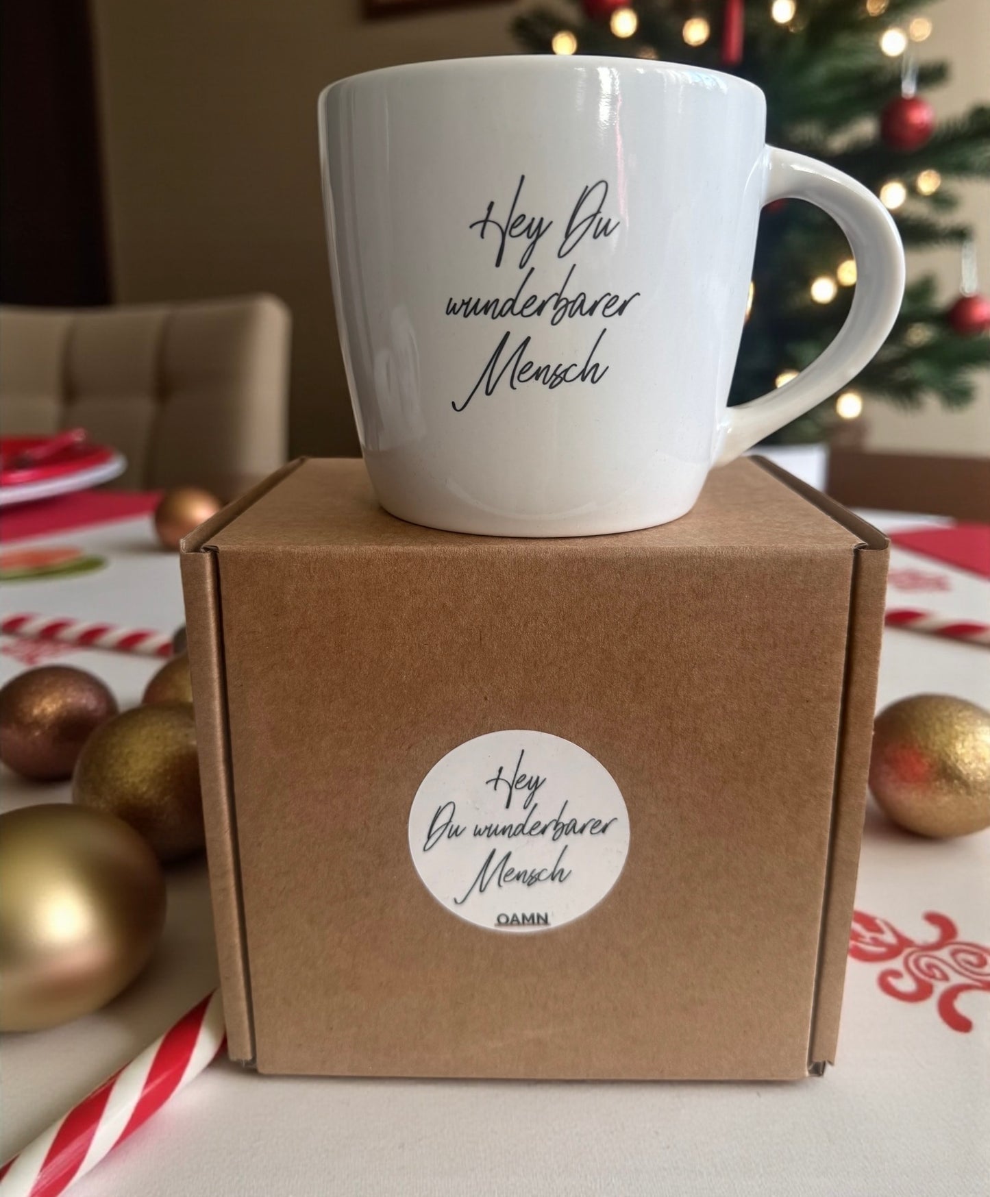 Geschenkidee für die Weihnachtszeit:  Tasse  "Hey du wunderbarer Mensch" mit Geschenkschachtel